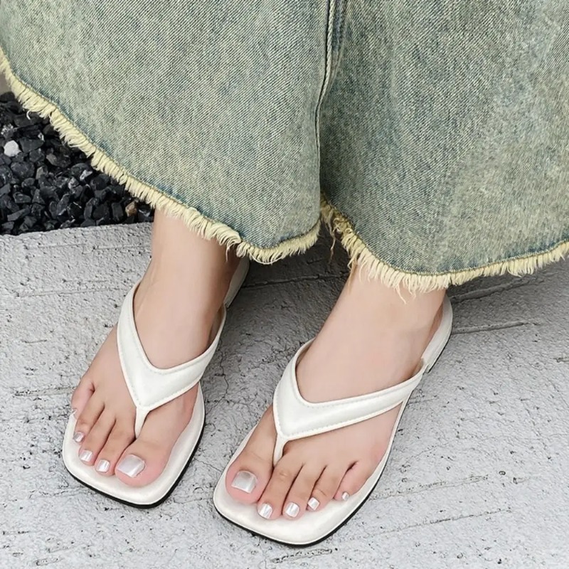 Damen Flip-Flops mit quadratis – Square Toe Mule Bewertung und Preis