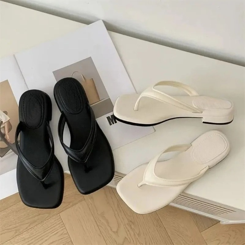 Damen Flip-Flops mit quadratis – Square Toe Mule Bewertung und Preis